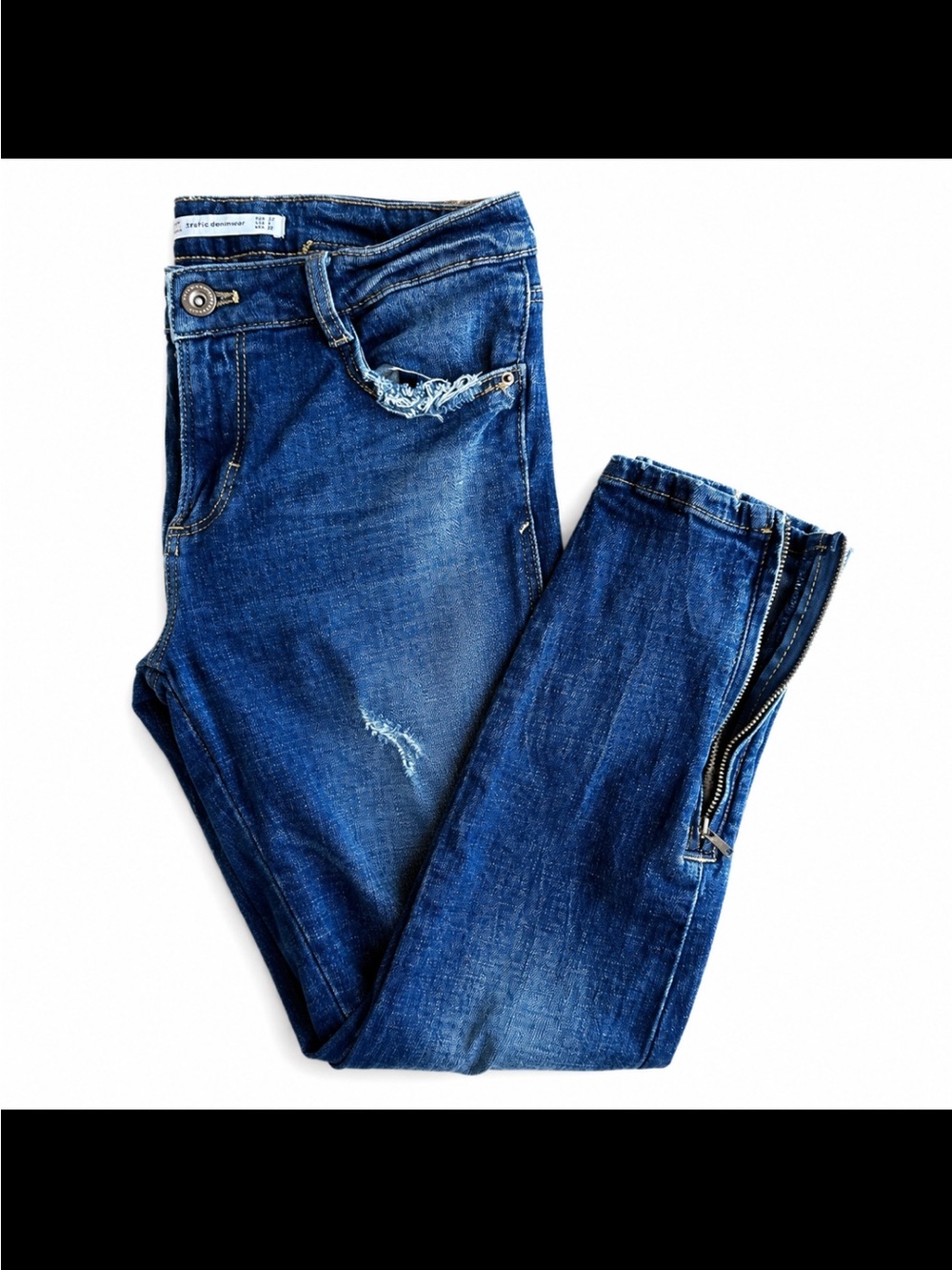 Zara Women's Skinny Jeans in Distressed Dark Blue
